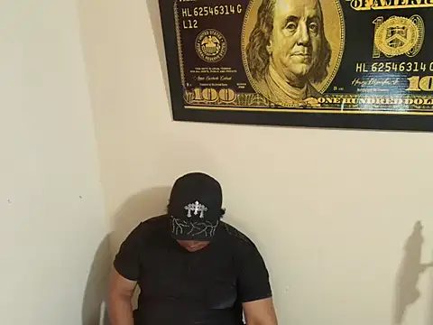 Snapshot of Malo666howard chatting on 02/22/26, 04:24 Malo666howard online show from 02/22/26, 04:24