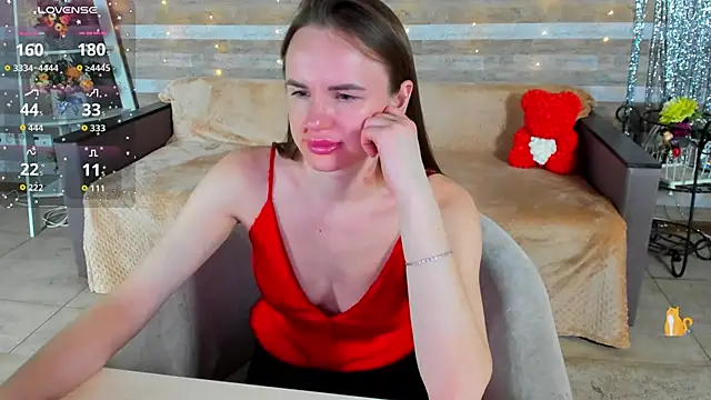 Snapshot of SusanSmit chatting on 02/07/26, 08:01 SusanSmit online show from 02/07/26, 08:01