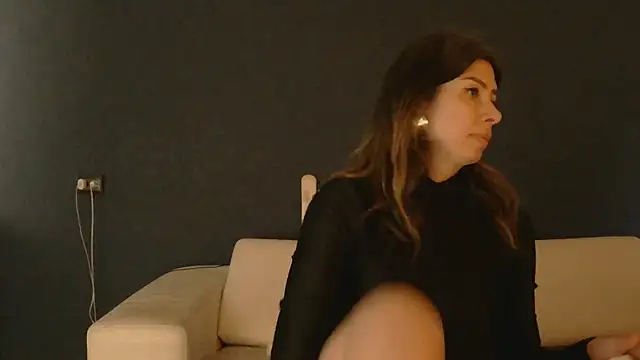 WhiteQueen888 online show from 04/02/26, 10:57