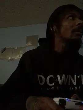 iAmNukka187 online show from 12/25/24, 08:18