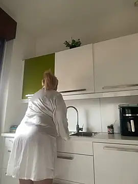 x elena x online show from 02/13/25, 09:09