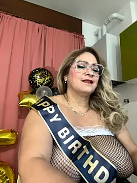 x elena x online show from 11/22/25, 08:13