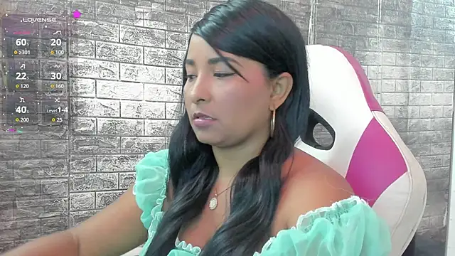 paola ih online show from 07/08/26, 02:21