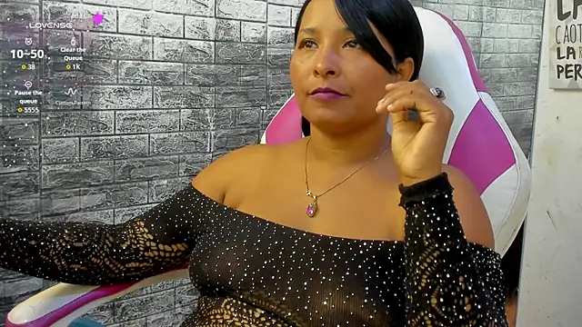 paola ih online show from 07/20/26, 01:57