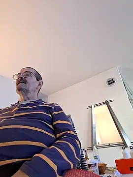 silvio-aus-luzern-CH online show from 01/01/25, 02:09