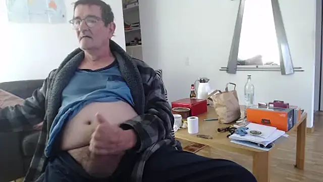 silvio-aus-luzern-CH online show from 03/21/26, 07:57