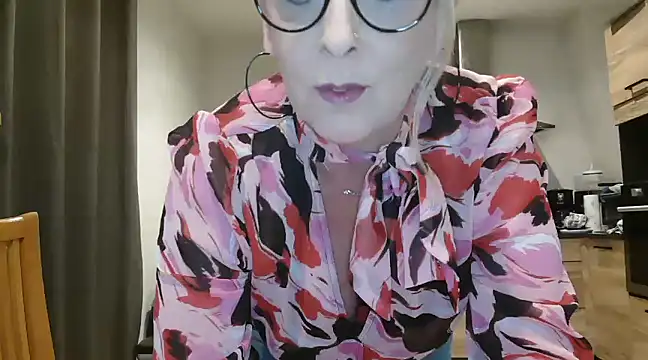 lilie69 online show from 01/28/25, 06:07