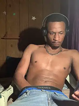 Tristris100 online show from 12/10/24, 08:05