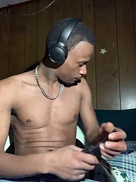 Tristris100 online show from 12/11/24, 11:00