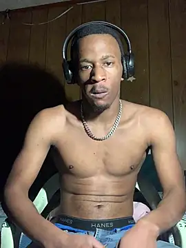 Tristris100 online show from 12/13/24, 11:28