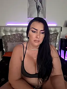 TiffanyRoxx online show from 02/13/26, 12:01