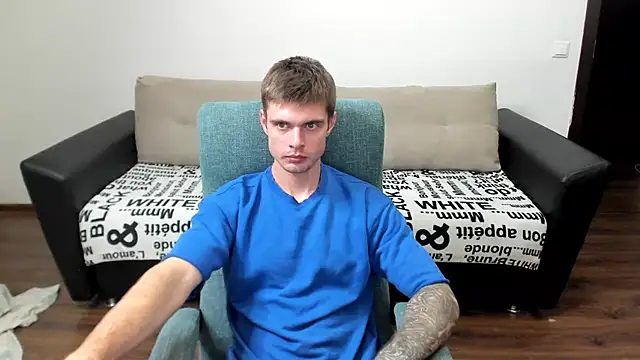 maks wolfis online show from 12/12/24, 12:27