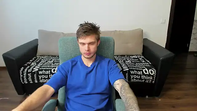 maks wolfis online show from 01/06/25, 08:57