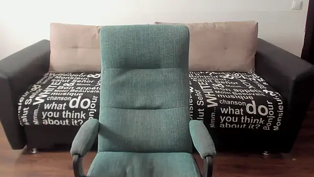 maks wolfis online show from 03/02/25, 12:11