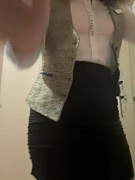 AlexandraGiogio online show from 03/25/26, 04:40