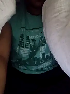 indianguy21 online show from 12/12/24, 04:43