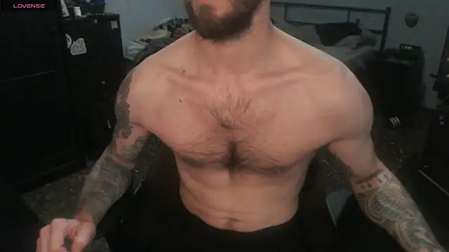 SexxxyLouis online show from 12/22/25, 01:41