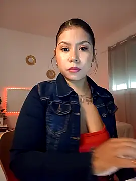 little susie online show from 10/22/25, 08:25