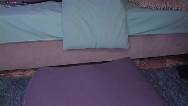 Secret chells online show from 02/03/25, 09:18