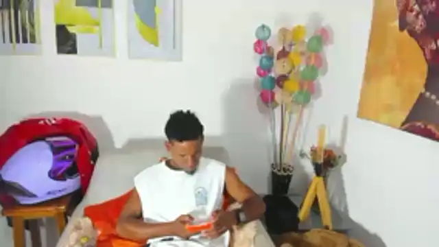 Snapshot of anhtony_wayans chatting on 03/21/26, 12:48 anhtony wayans online show from 03/21/26, 12:48