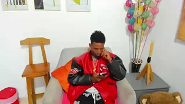 Snapshot of anhtony_wayans chatting on 03/25/26, 12:27 anhtony wayans online show from 03/25/26, 12:27