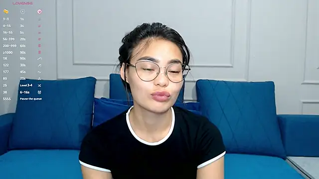 kwana colada online show from 10/15/25, 05:13