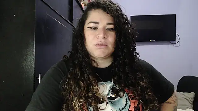 ANGELIQUE KLANE online show from 01/31/25, 04:58