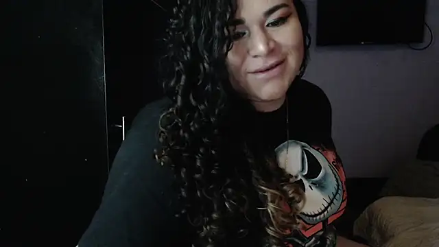 ANGELIQUE KLANE online show from 01/31/25, 08:01