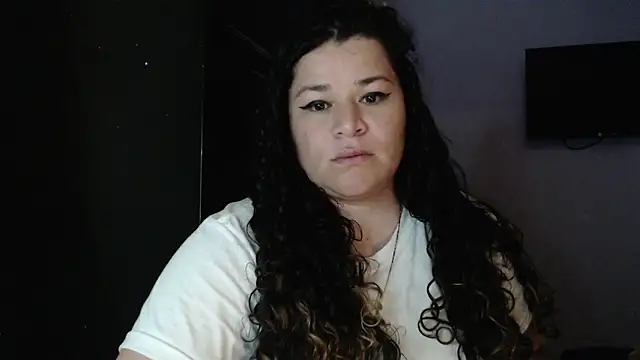 ANGELIQUE KLANE online show from 02/21/25, 07:01