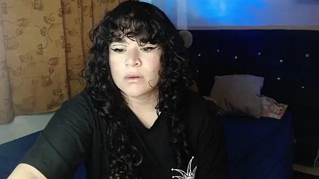 ANGELIQUE KLANE online show from 12/03/25, 02:26