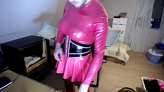 Kinkidani86 online show from 10/09/25, 05:22