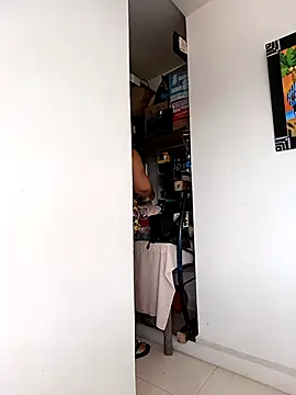 Brenda Berck  online show from 10/31/25, 01:12