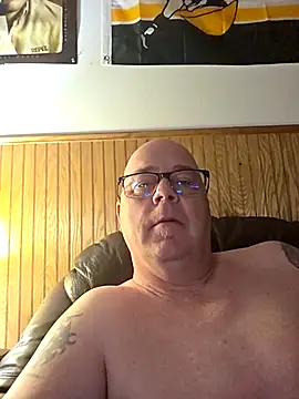 horny4you1 online show from 11/19/25, 12:05