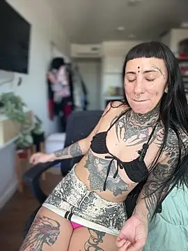 samisamsx online show from 12/19/25, 04:58