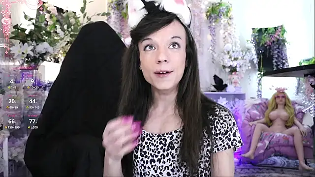 xxhayleemariexx online show from 12/22/25, 12:07