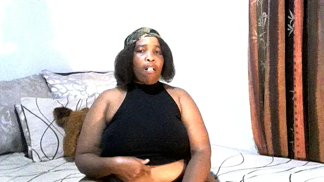 LadyLillyX online show from 05/06/26, 05:18
