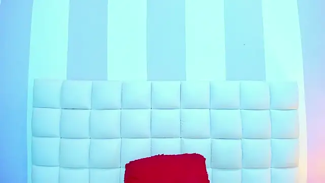 teresasroom  online show from 02/14/25, 08:59