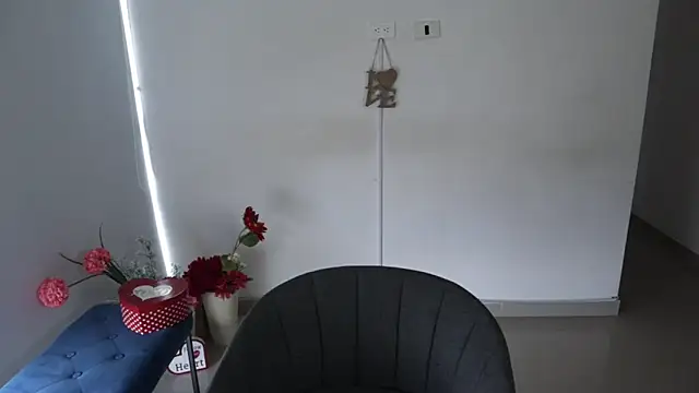  Vahos  online show from 02/15/25, 07:06