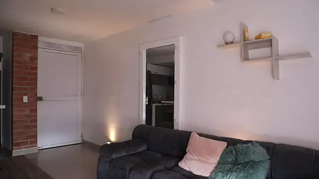  Vahos  online show from 10/19/25, 05:13