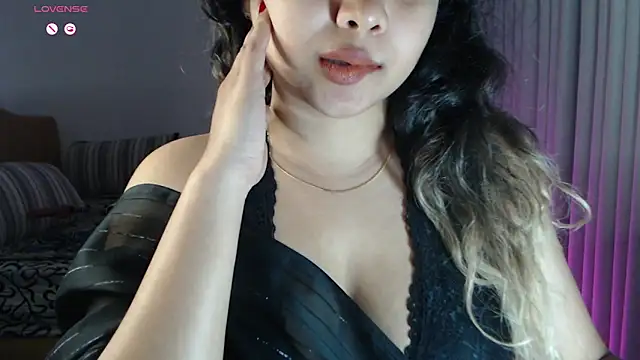  neesha 414  online show from 09/17/25, 05:47