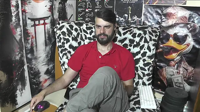 Snapshot of 00george chatting on 05/18/26, 07:41 00george online show from 05/18/26, 07:41
