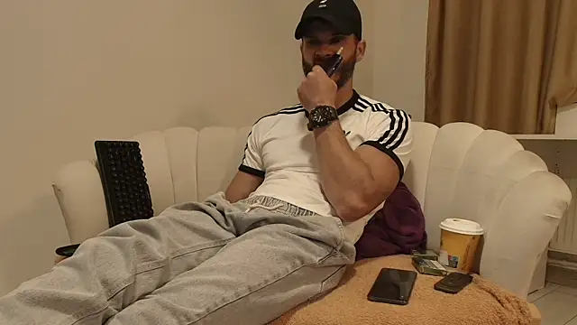 MauroTwin online show from 05/16/26, 06:50