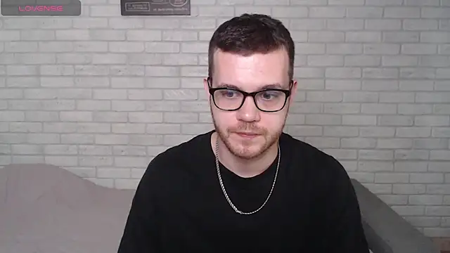 Snapshot of Alexxx_horny chatting on 05/21/26, 10:00 Alexxx horny online show from 05/21/26, 10:00
