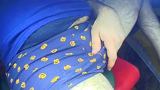 Snapshot of jackhalooween chatting on 02/17/25, 04:04 jackhalooween online show from 02/17/25, 04:04