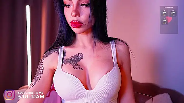 juli jam online show from 03/25/26, 07:31