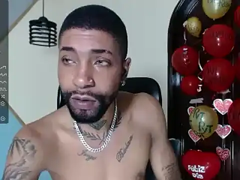 Snapshot of kilian_xx chatting on 02/17/25, 12:48 kilian xx online show from 02/17/25, 12:48