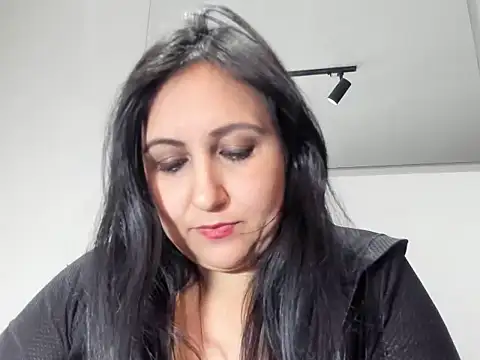 foxy-porn1 online show from 06/01/26, 09:49