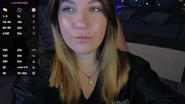 Snapshot of Fairy__Sofia chatting on 02/24/25, 08:27 Fairy Sofia online show from 02/24/25, 08:27