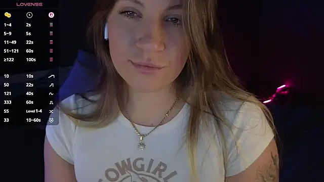 Snapshot of Fairy__Sofia chatting on 10/21/25, 10:27 Fairy Sofia online show from 10/21/25, 10:27