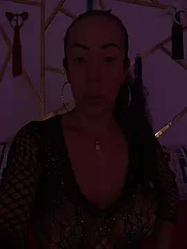 YOURSDEBORA online show from 04/24/26, 07:38